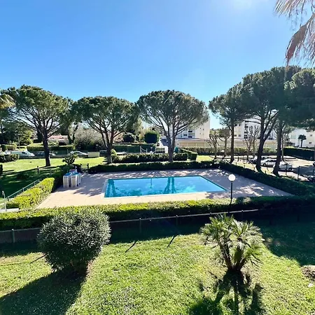 Modern With Swimming Pool In Mandelieu-la-Napoule